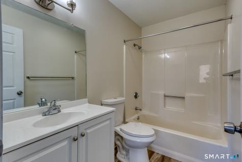 246 Adams Hill Way East Windsor CT 06088