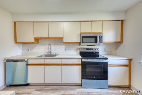 246 Adams Hill Way East Windsor CT 06088