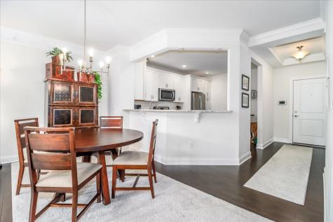 433 Brookside Court Newtown CT 06470