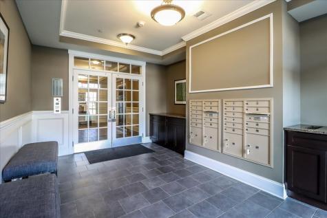 433 Brookside Court Newtown CT 06470