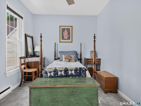 54 Rope Ferry Road Waterford CT 06385