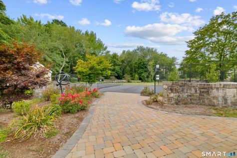 54 Rope Ferry Road Waterford CT 06385