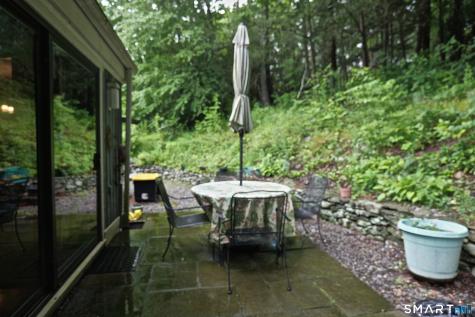 345 Heritage Village Southbury CT 06488