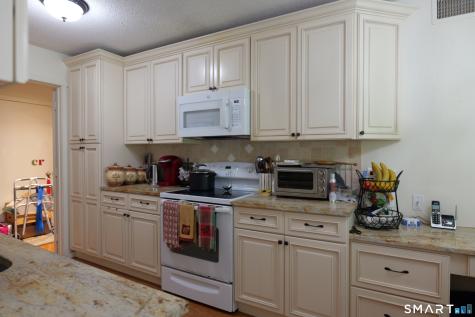 345 Heritage Village Southbury CT 06488