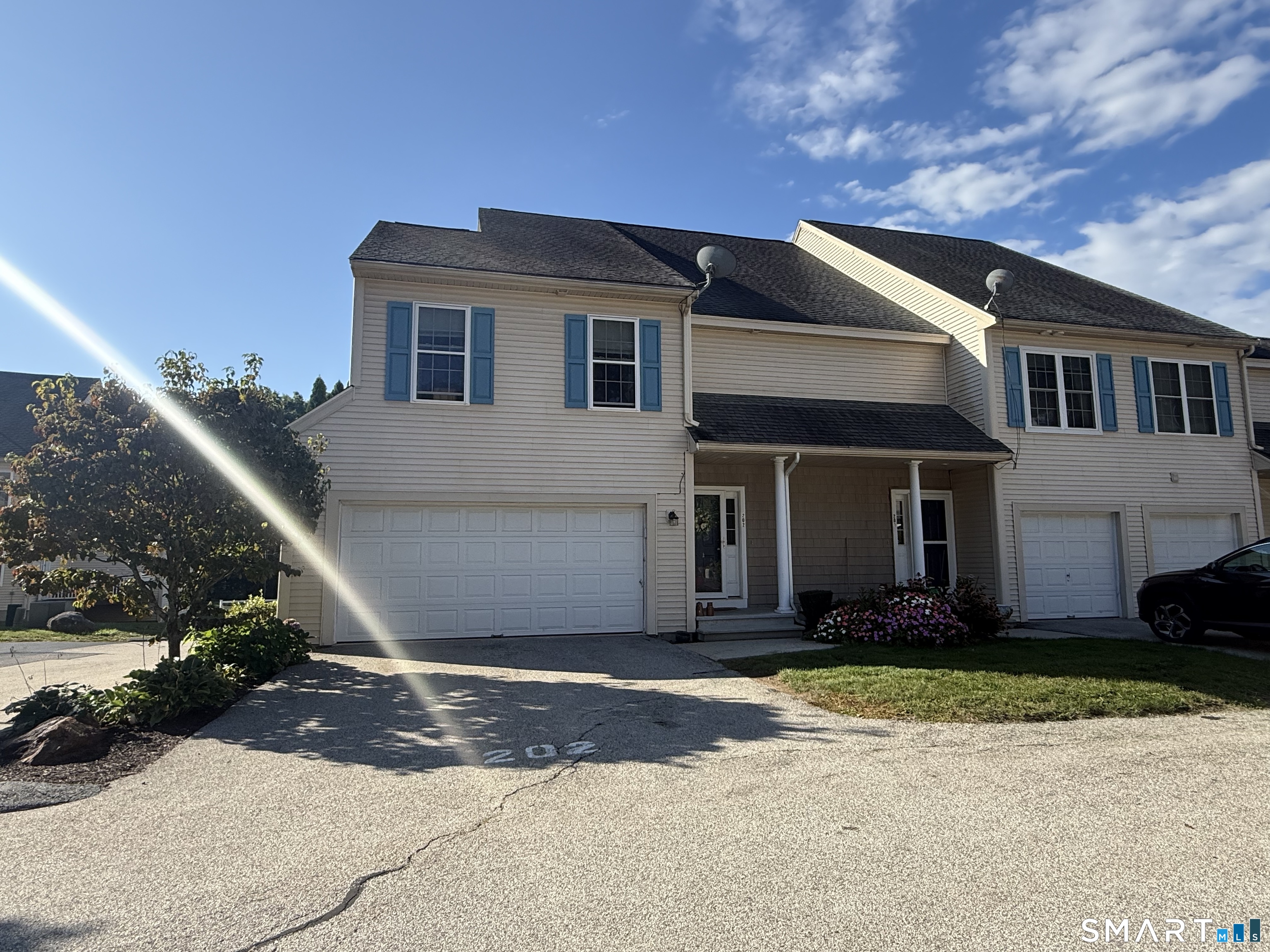 76 Perry Street Putnam CT 06260
