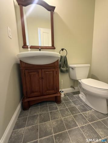 76 Perry Street Putnam CT 06260