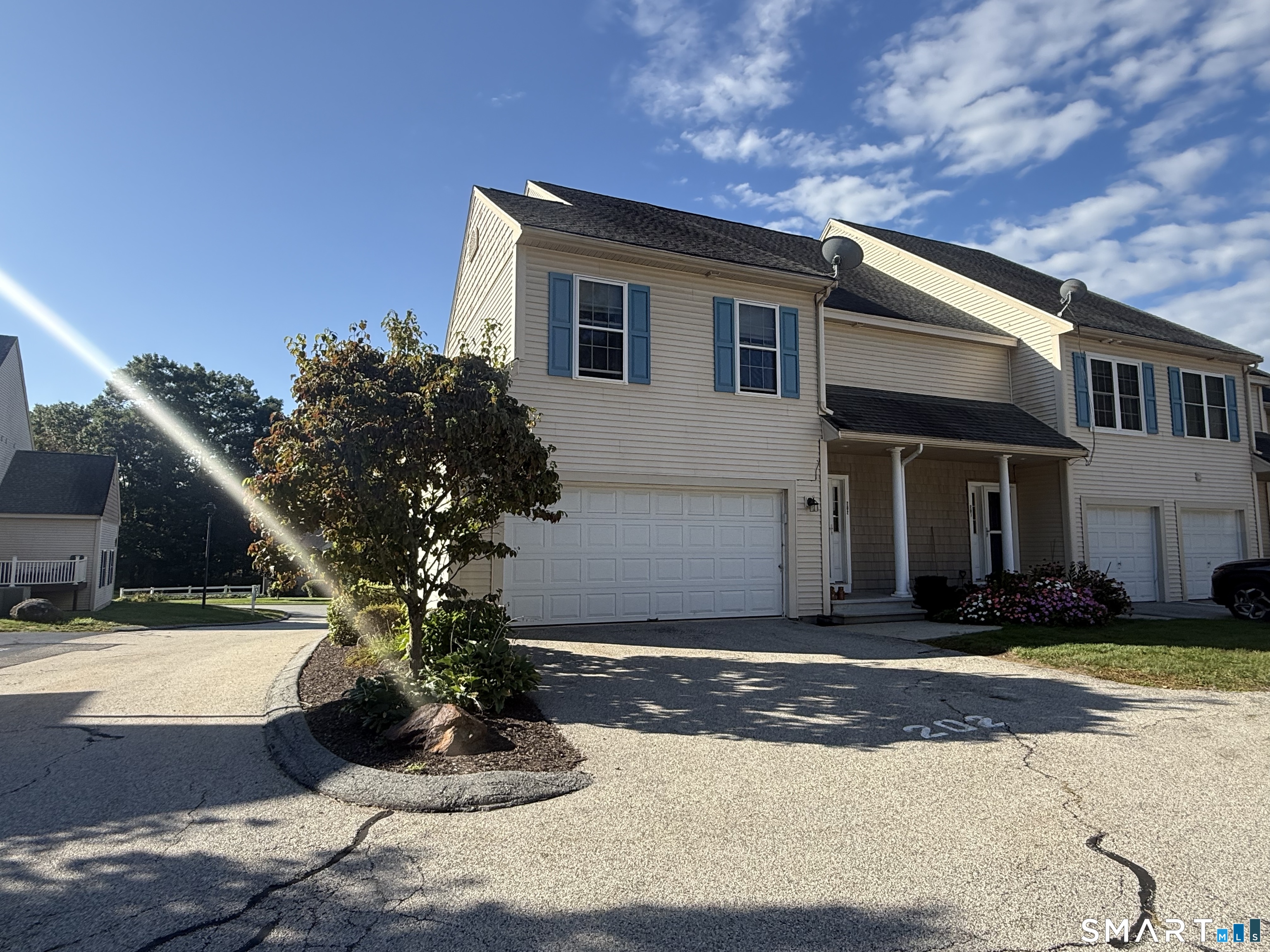 76 Perry Street Putnam CT 06260