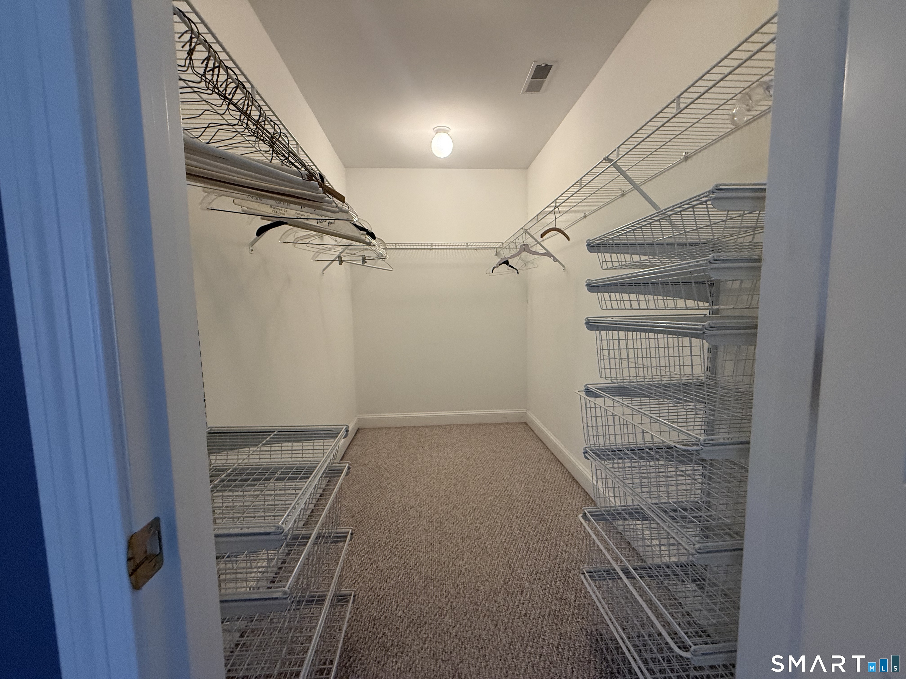 76 Perry Street Putnam CT 06260