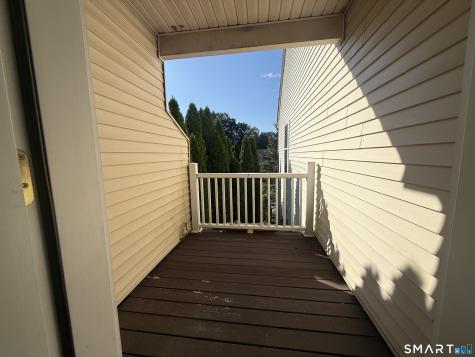76 Perry Street Putnam CT 06260