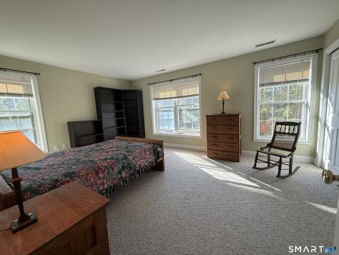 76 Perry Street Putnam CT 06260