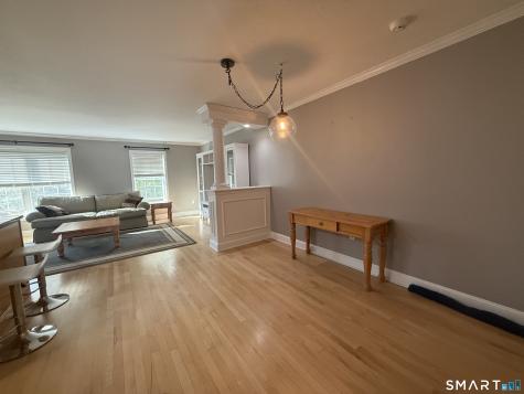76 Perry Street Putnam CT 06260