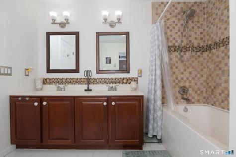 15 Scuppo Road Danbury CT 06811