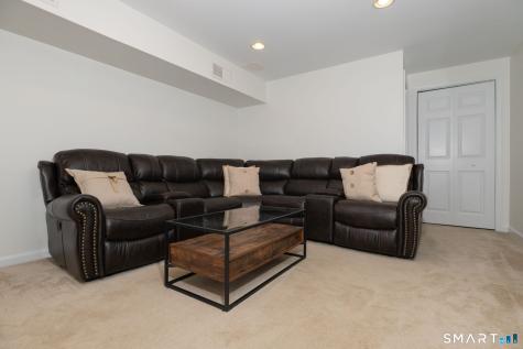 15 Scuppo Road Danbury CT 06811