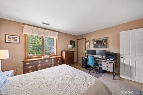 20 Partridge Court Windsor Locks CT 06096