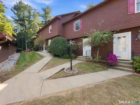 215 Candlewood Drive Enfield CT 06082