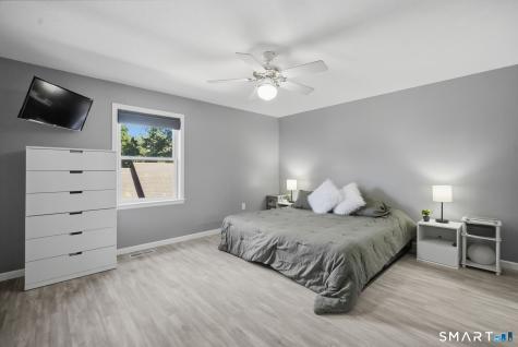 215 Candlewood Drive Enfield CT 06082