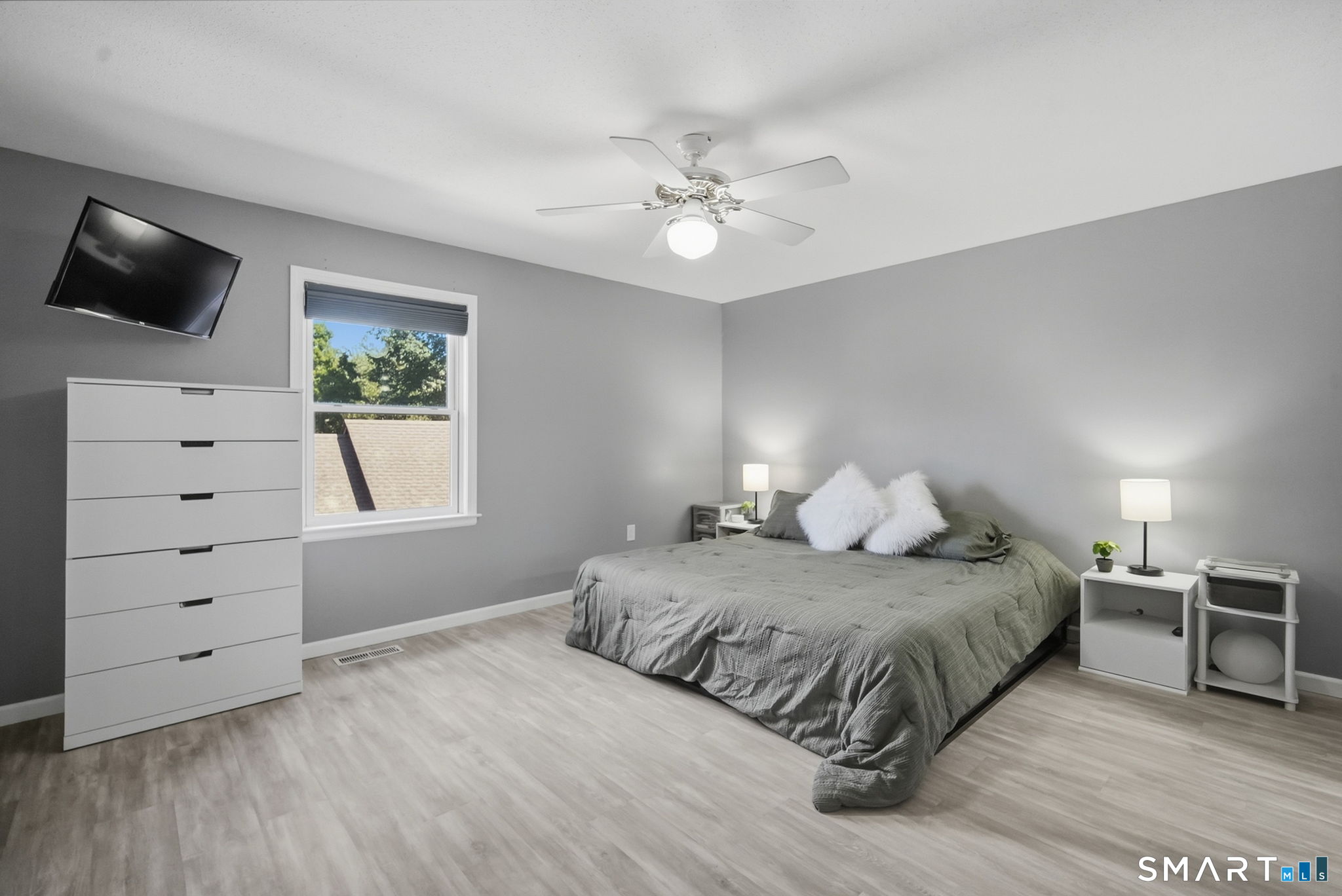 215 Candlewood Drive Enfield CT 06082