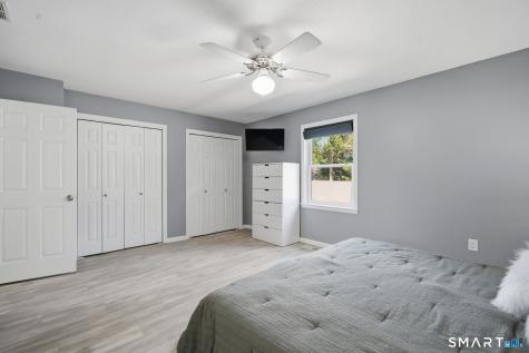215 Candlewood Drive Enfield CT 06082