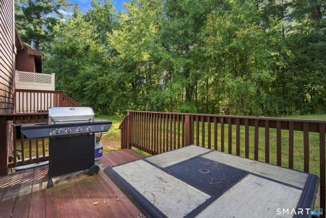 215 Candlewood Drive Enfield CT 06082