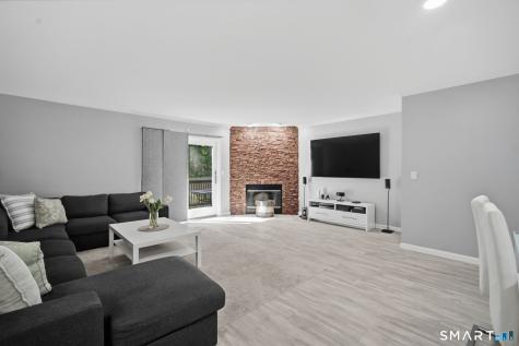 215 Candlewood Drive Enfield CT 06082