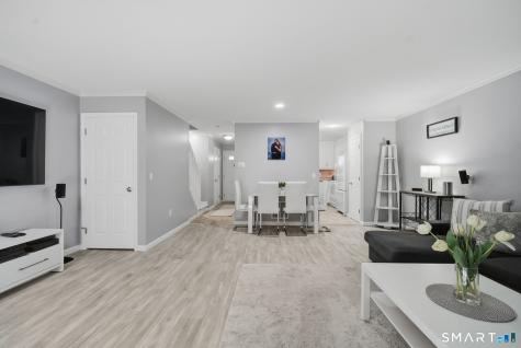 215 Candlewood Drive Enfield CT 06082