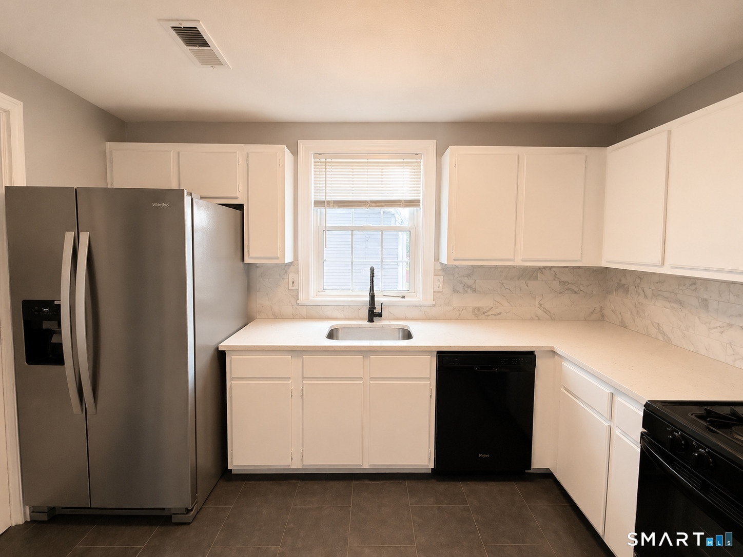 843 Park Avenue Bridgeport CT 06604