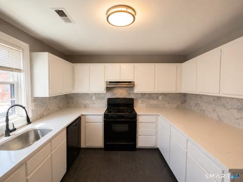 843 Park Avenue Bridgeport CT 06604
