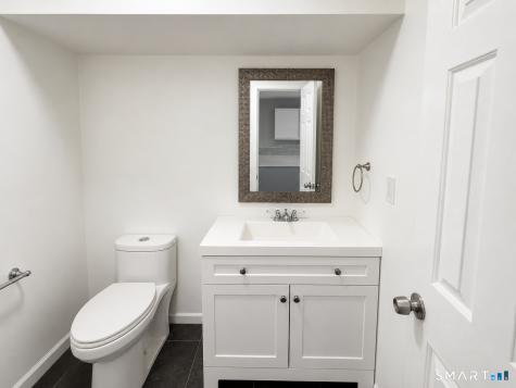 843 Park Avenue Bridgeport CT 06604