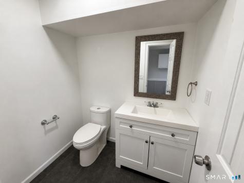 843 Park Avenue Bridgeport CT 06604