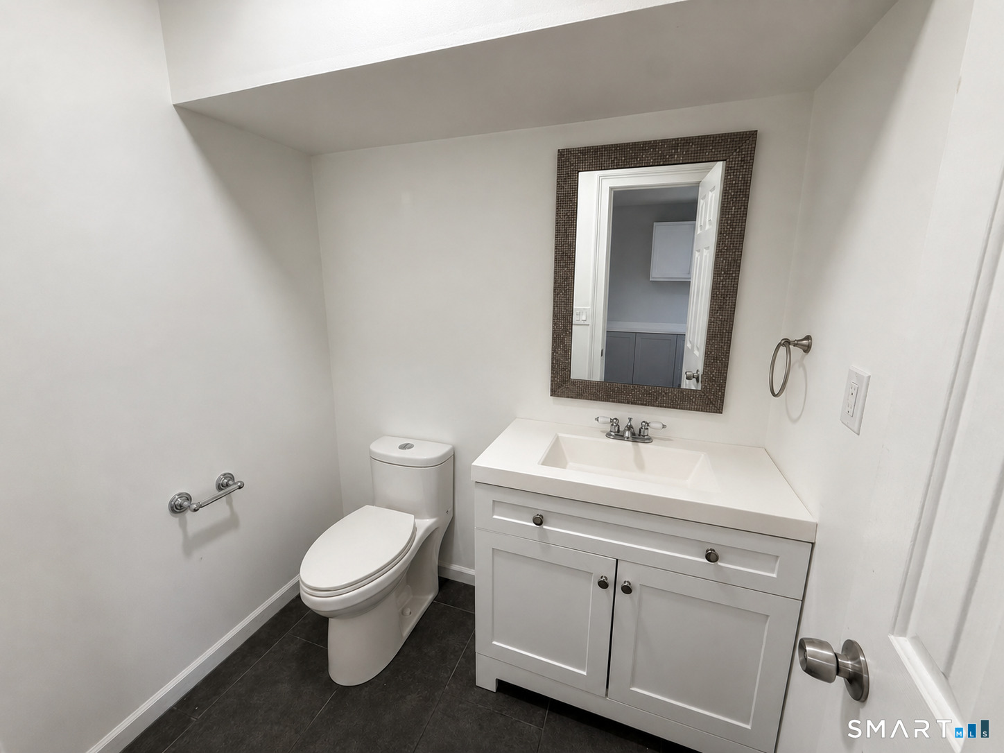 843 Park Avenue Bridgeport CT 06604