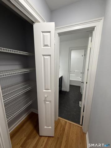 843 Park Avenue Bridgeport CT 06604