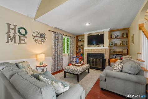 131 Courtyard Lane Mansfield CT 06268