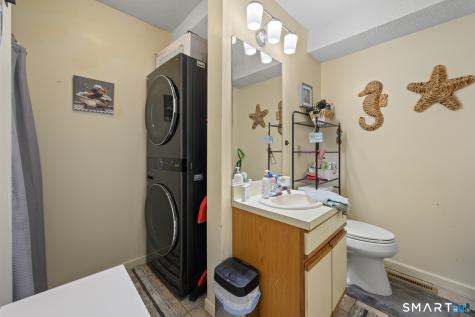 131 Courtyard Lane Mansfield CT 06268