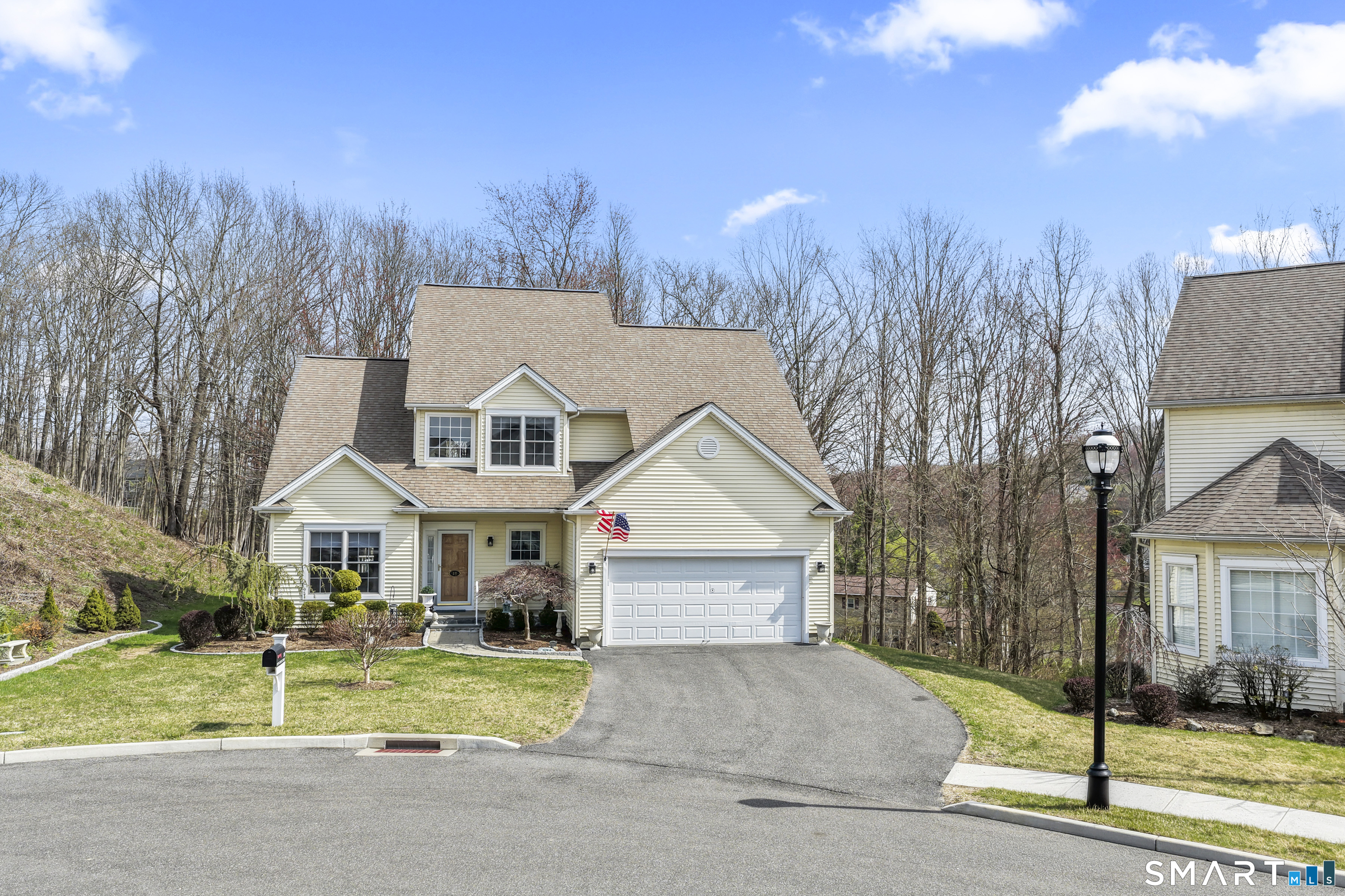 18 Spring Ridge Court Danbury CT 06811