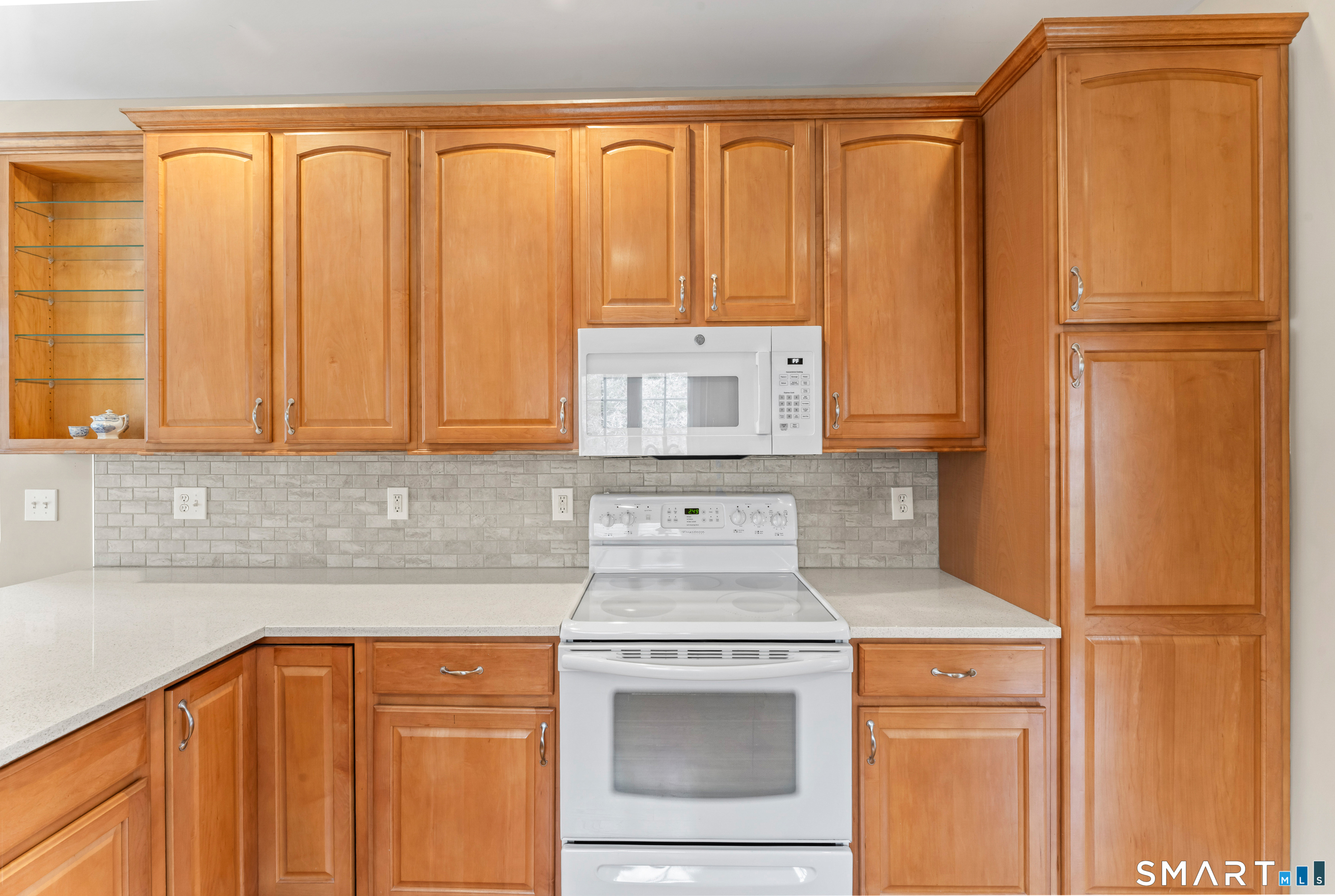 18 Spring Ridge Court Danbury CT 06811