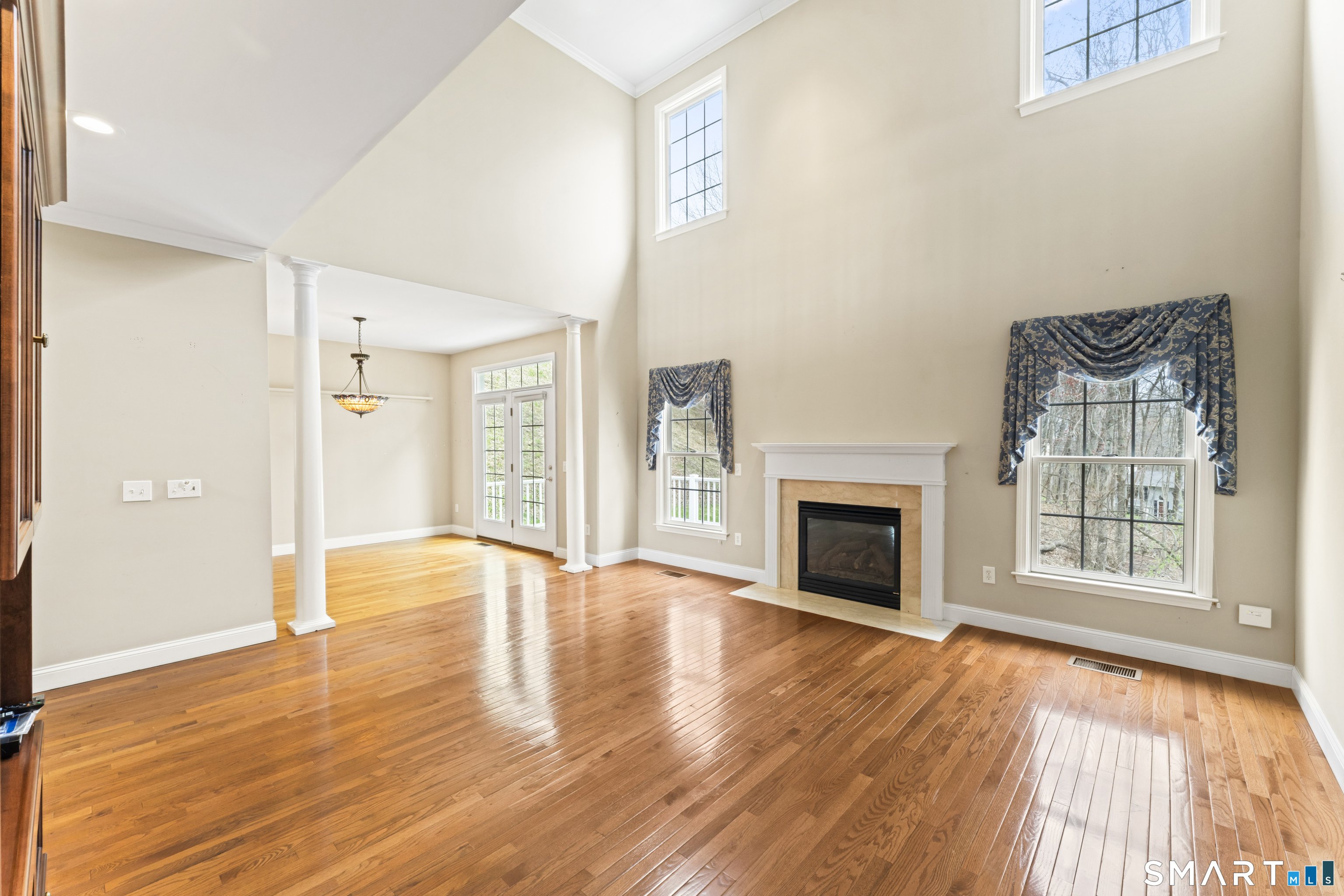 18 Spring Ridge Court Danbury CT 06811