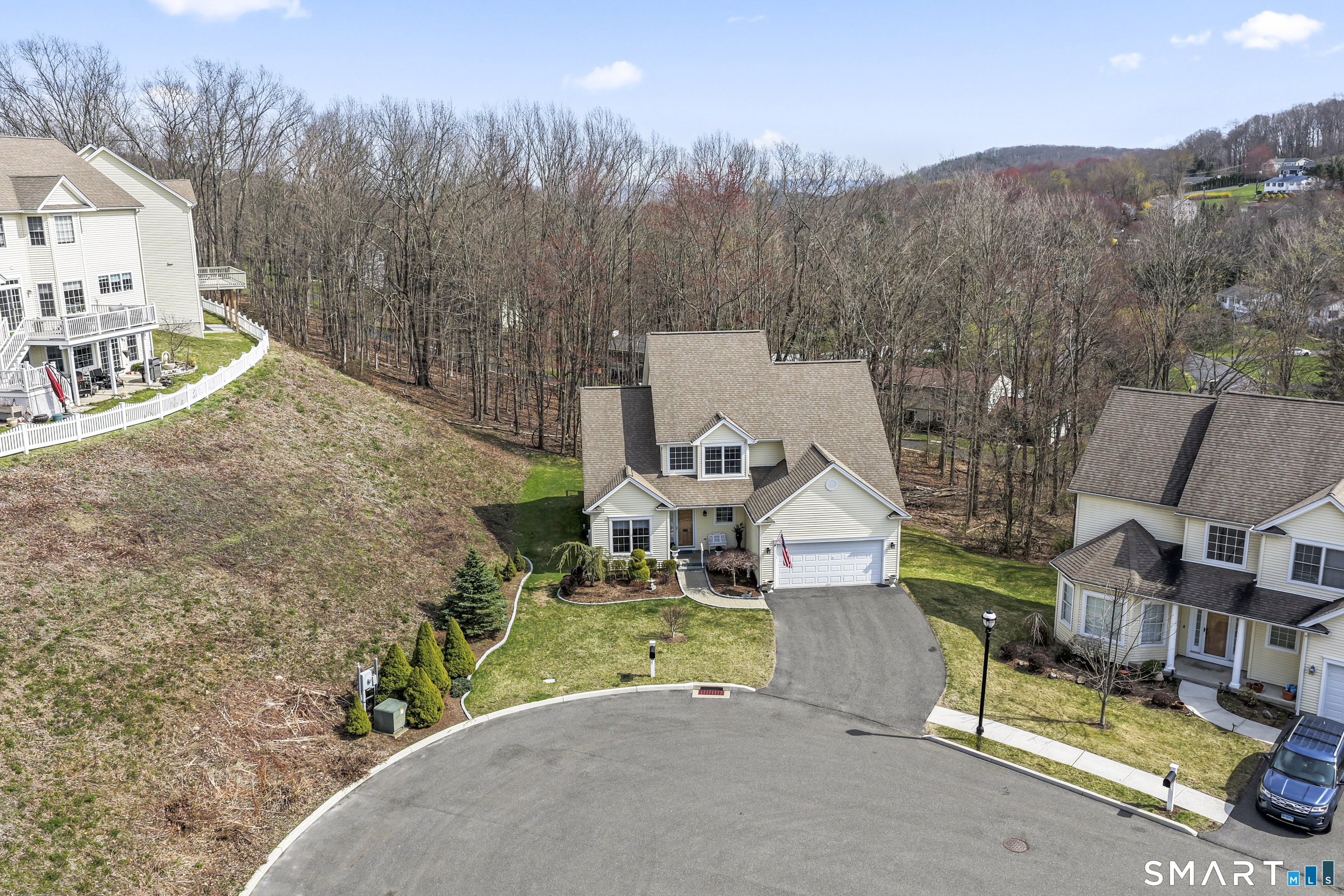 18 Spring Ridge Court Danbury CT 06811