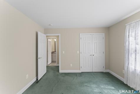18 Spring Ridge Court Danbury CT 06811