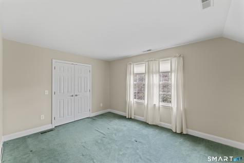 18 Spring Ridge Court Danbury CT 06811