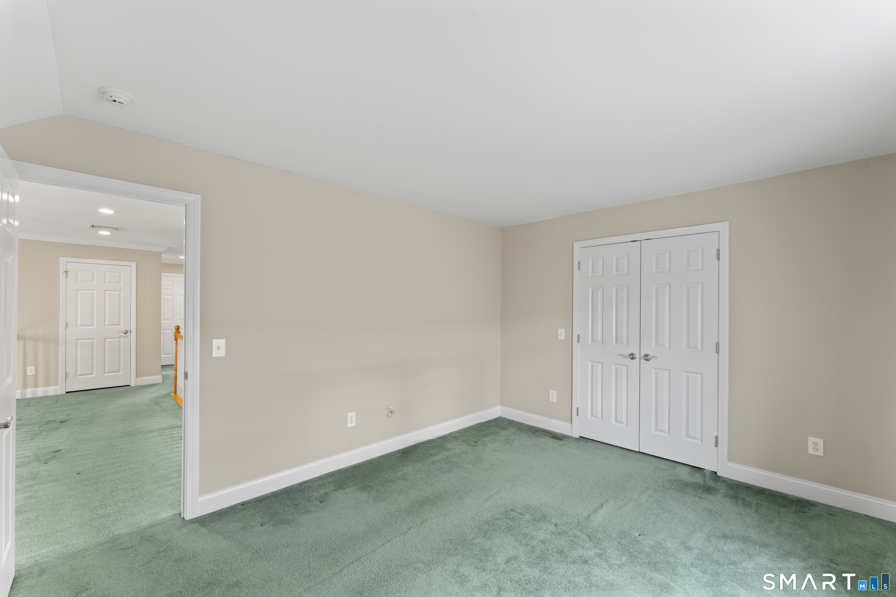 18 Spring Ridge Court Danbury CT 06811