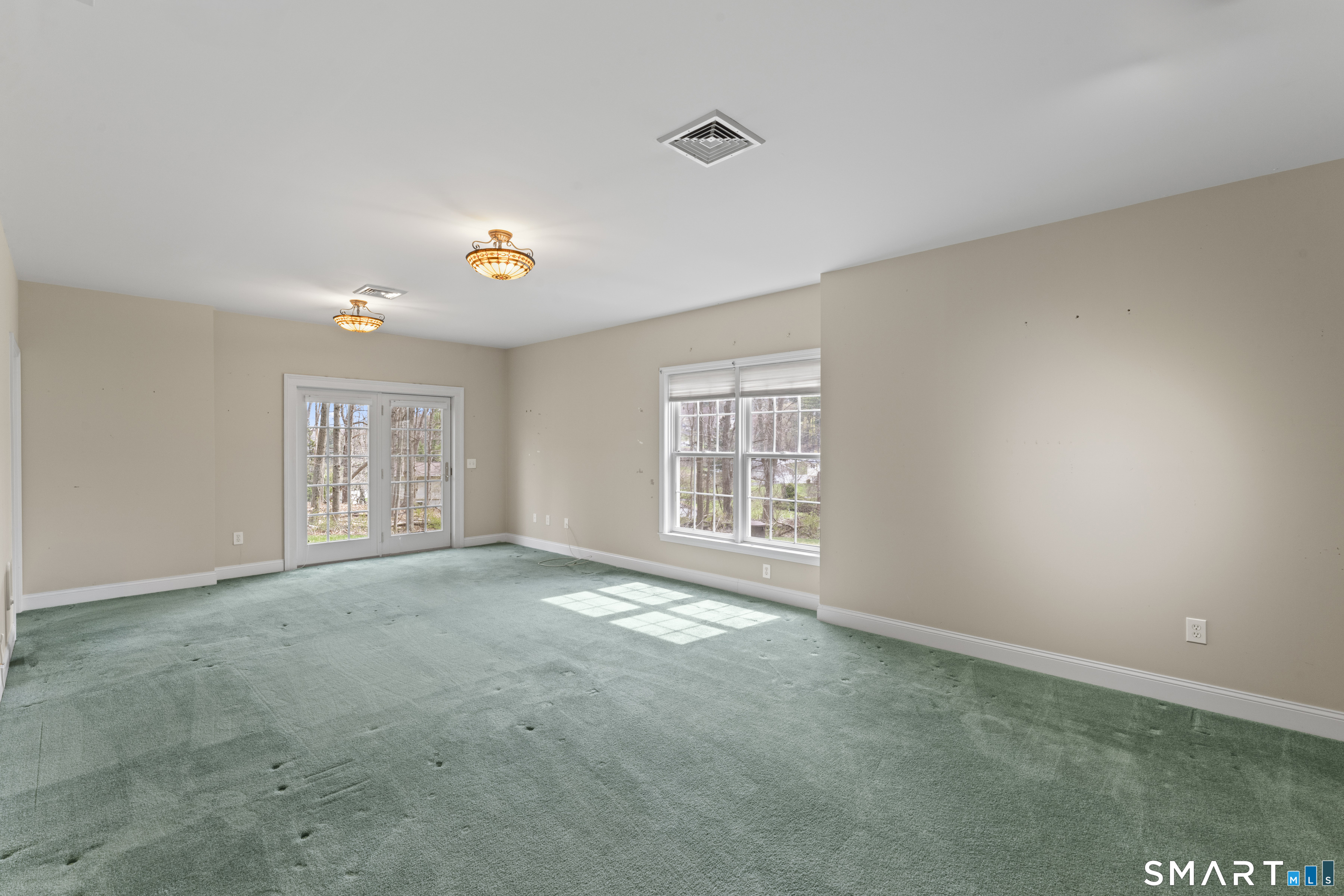18 Spring Ridge Court Danbury CT 06811
