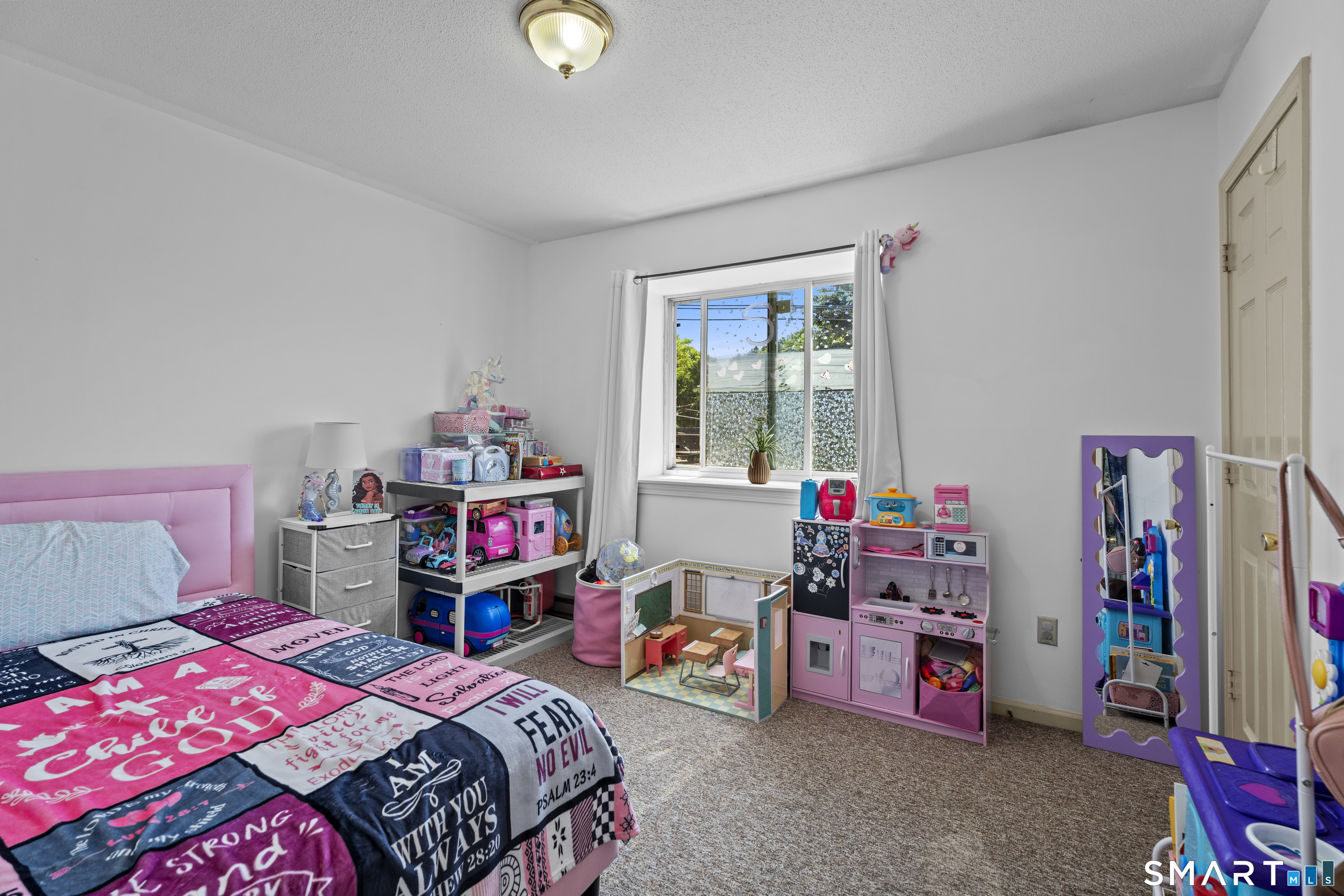 23 Pearl Lake Road Waterbury CT 06706