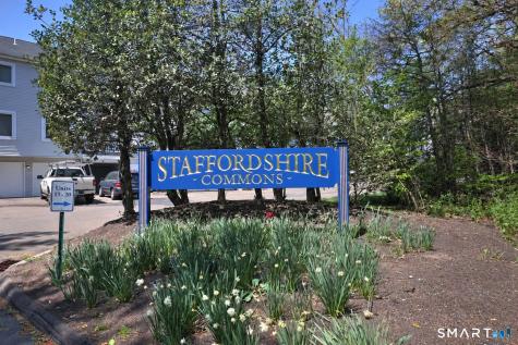 12 Staffordshire Commons Drive Wallingford CT 06492