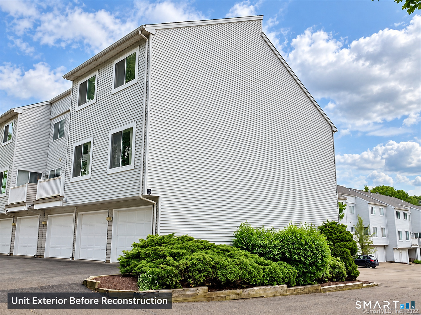 12 Staffordshire Commons Drive Wallingford CT 06492