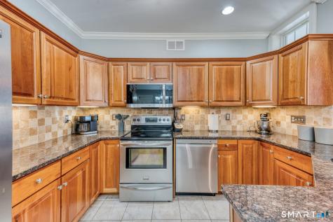 95 South Ridge Lane Berlin CT 06037