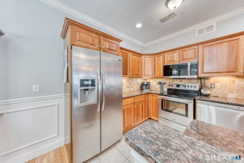 95 South Ridge Lane Berlin CT 06037