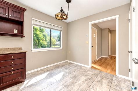 722 Heritage Village Southbury CT 06488