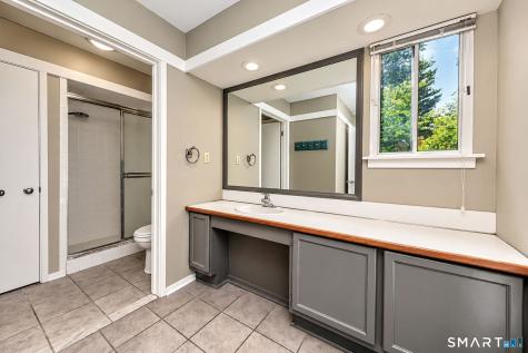722 Heritage Village Southbury CT 06488