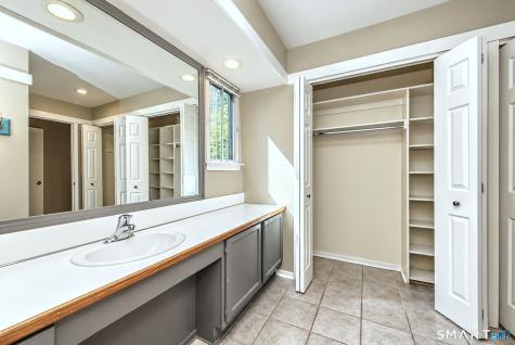 722 Heritage Village Southbury CT 06488