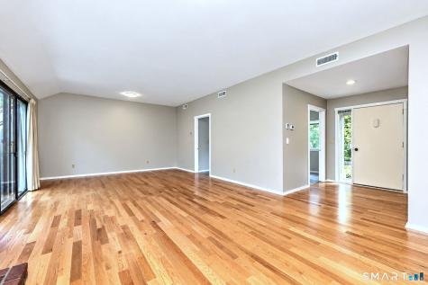 722 Heritage Village Southbury CT 06488